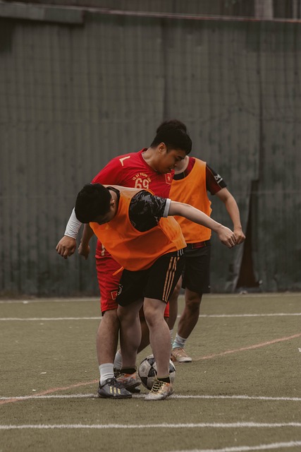 她用精准的 她用精准的